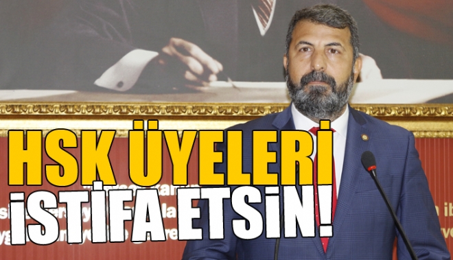 Mersin Barosu Bakan Bilgin Yeilboaz ile birlikte 30 baro bakan, Gezi davasnn yarglama sonucunda, sanklar hakknda beraat karar veren stanbul 30. Ar Ceza Mahkemesi Bakan ve yeleri hakknda soruturma yaplmasna izin veren HSK yelerini istifaya davet etti. 